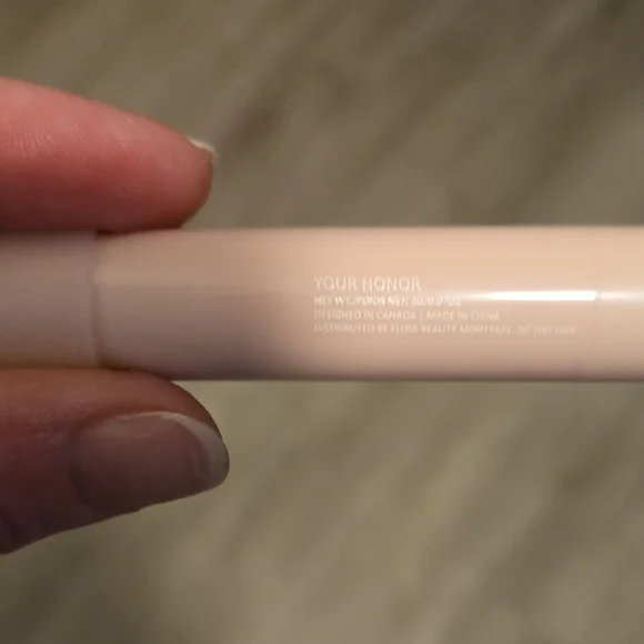 Floss Brand Lip Tint In Your Honor - Picture 2 of 6